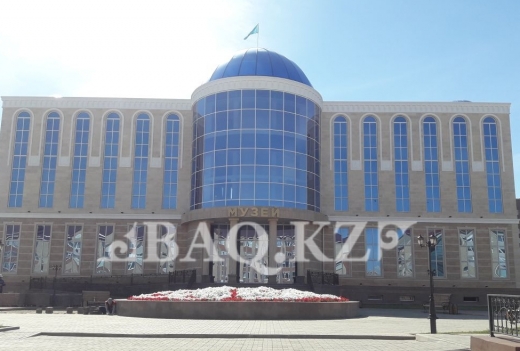 1534948330843849.jpg 2.jpg