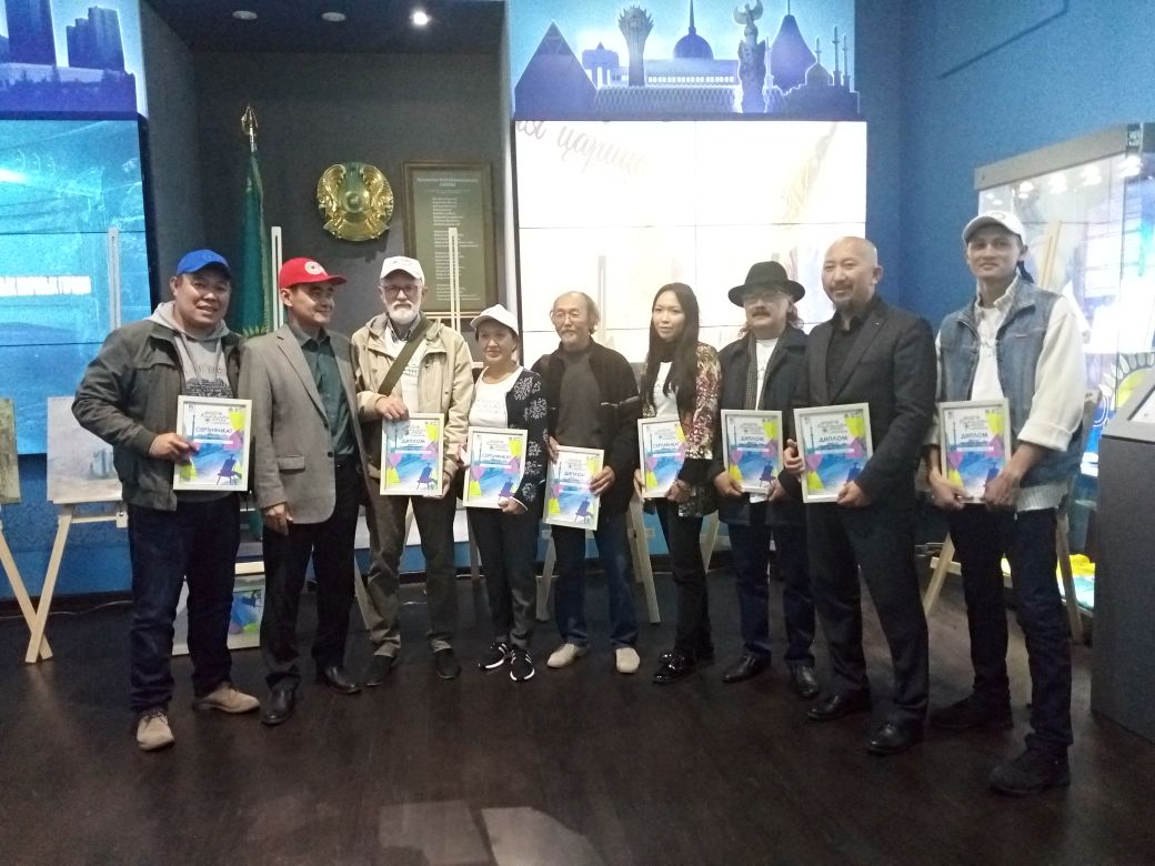 1539242408889851.jpg f1d0a0df943d31d51cc366d75beff530.jpg