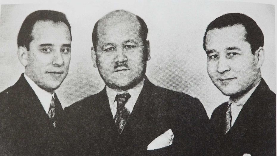 Есектері бар еркектер Есектері бар еркектер