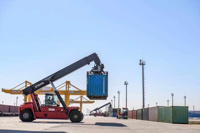 1544613082141597.jpg ED2_3585.jpg