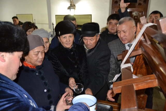 1544784490123969.jpg 3.jpg