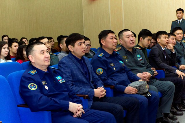 1552470639303315.jpg 0101.jpg