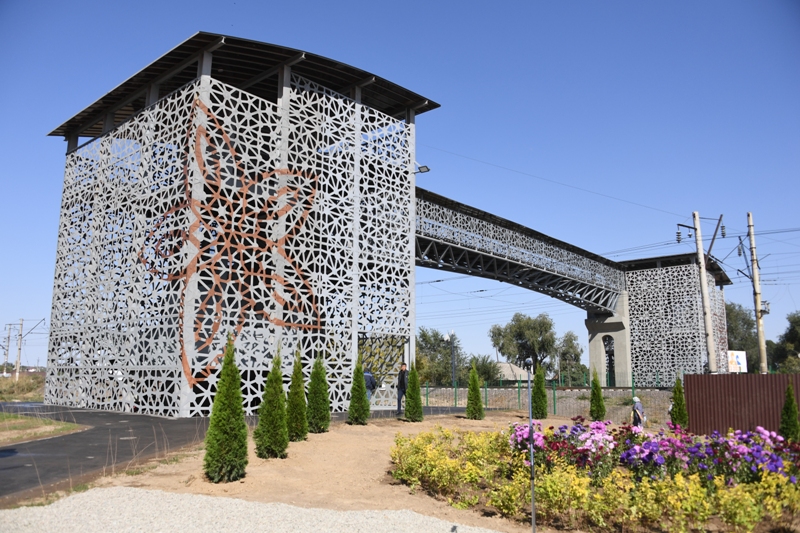 1601031845352803.jpg DSC_9048.JPG