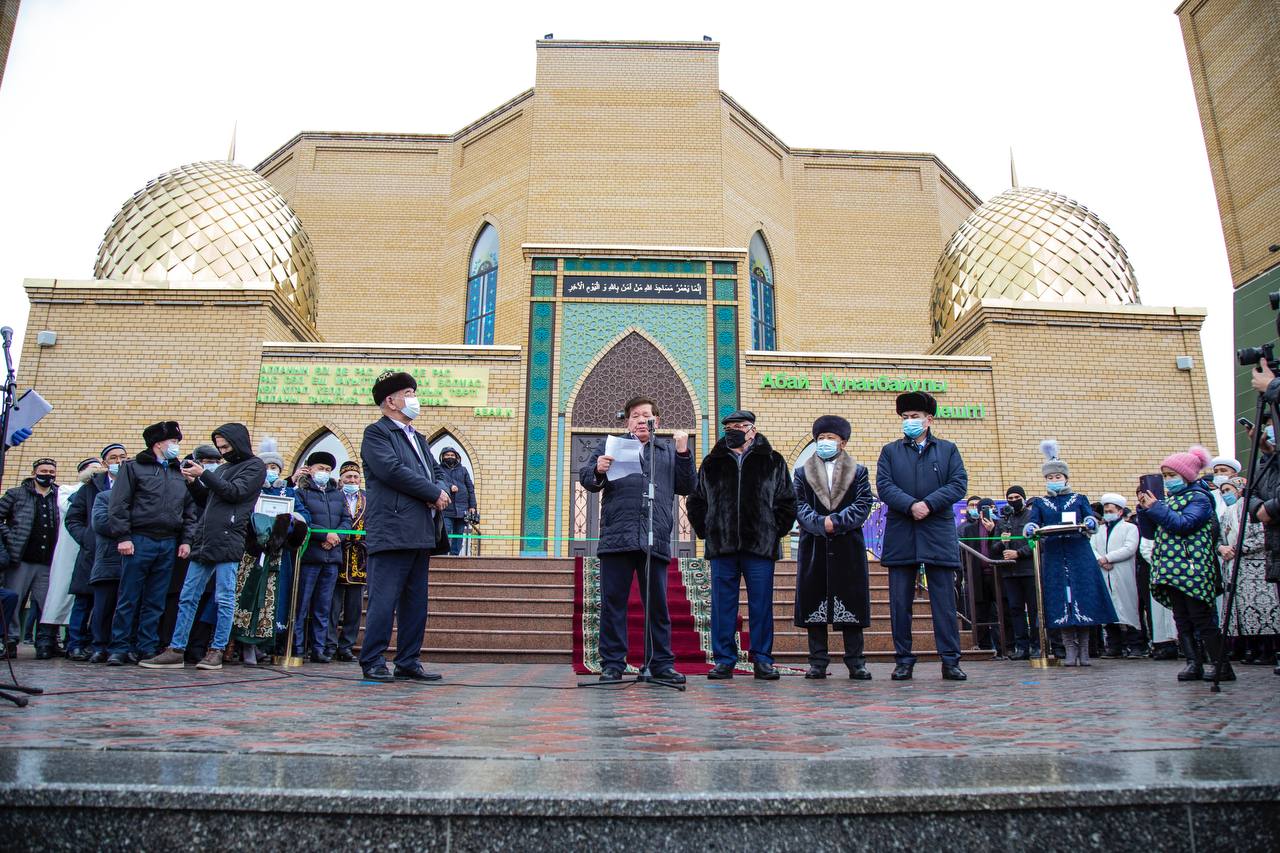 1616750252277106.jpg photo5399955982492218152.jpg