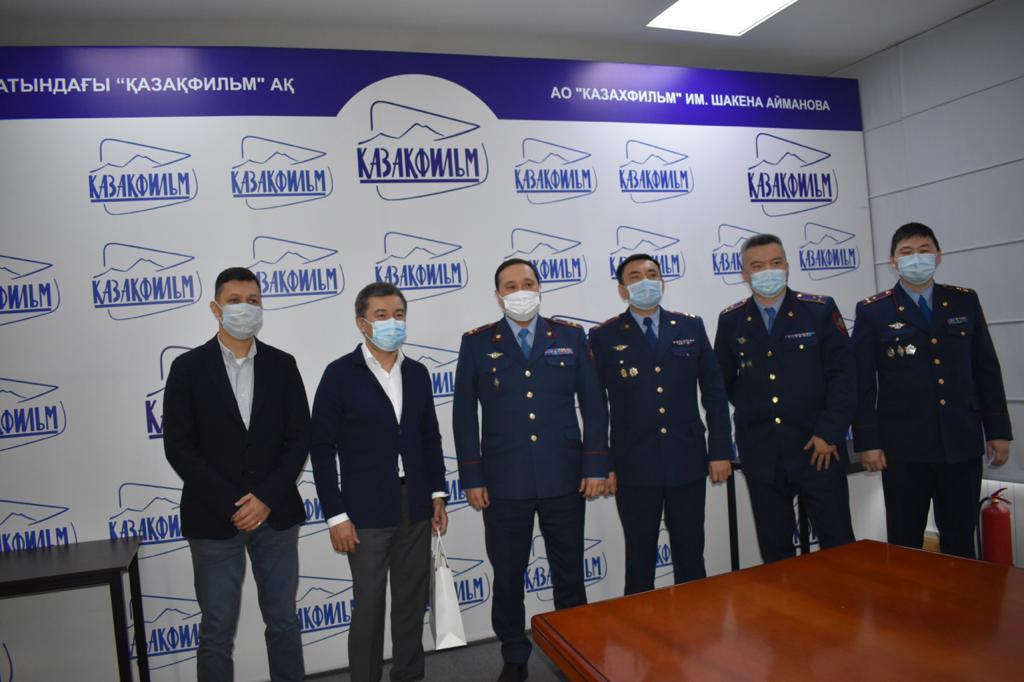 1617105089364423.jpg 65de026c-31ab-46d2-ae5f-327a9b7f9900.jpg