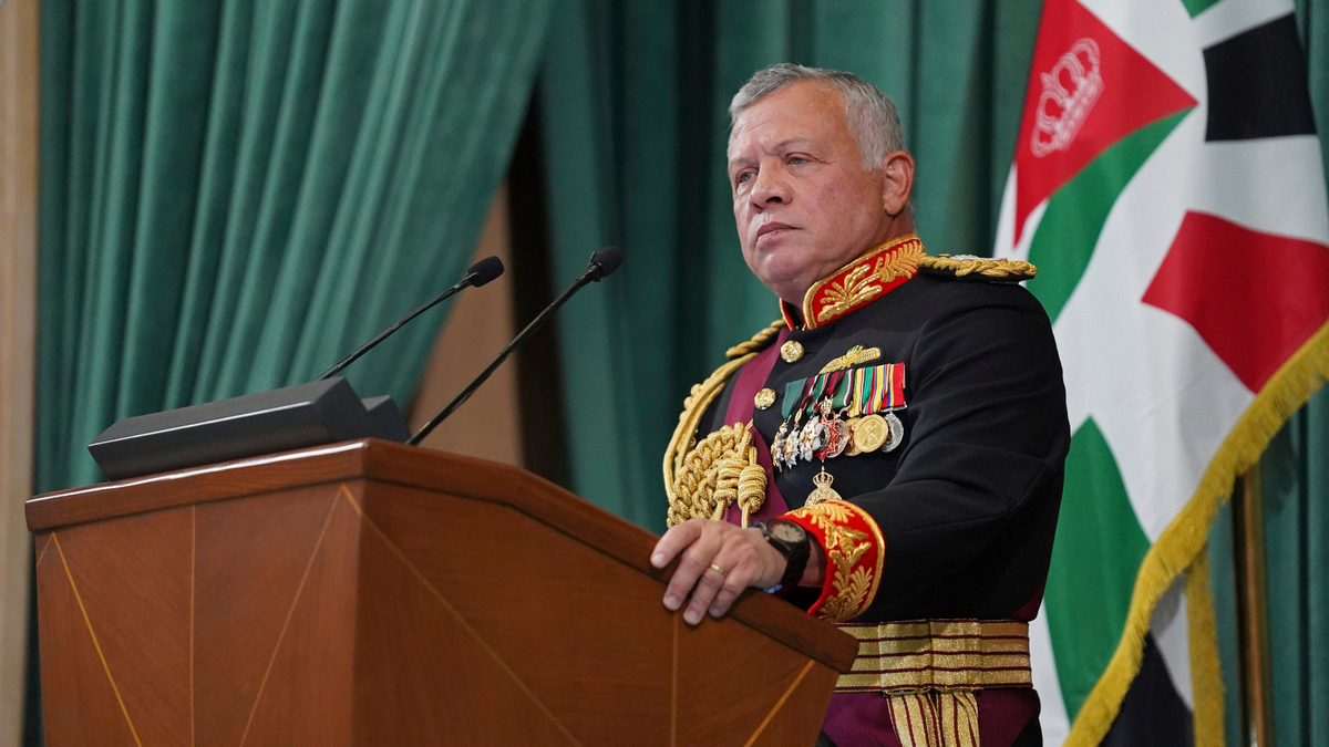 1699782827419202.jpg 1699782827419202.jpg