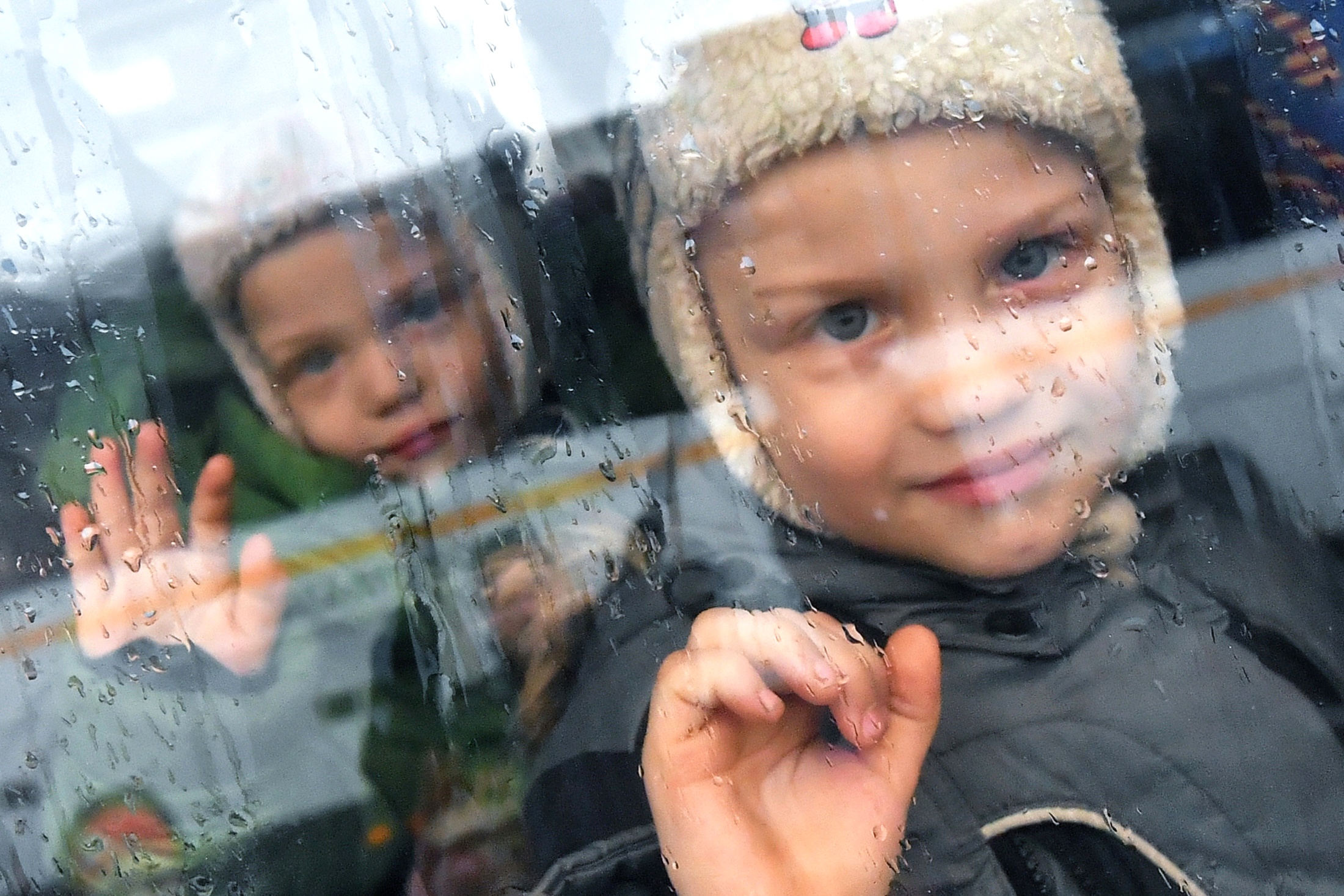 Детский омбудсмен России ведет переговоры о возвращении с Украины 17 детей  - Российская газета