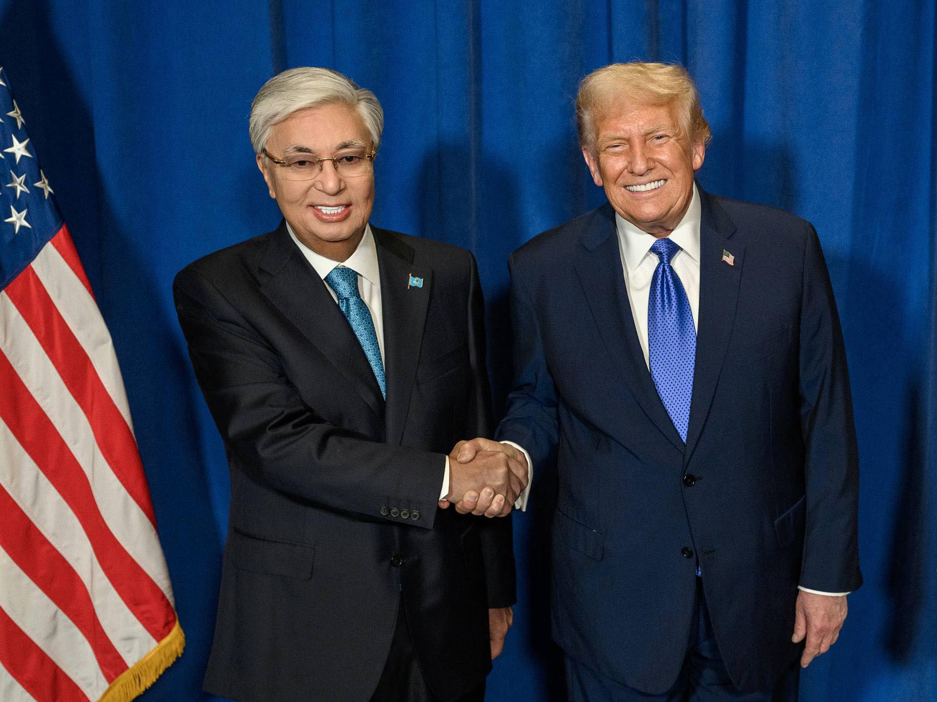 1759216919915516.jpg 1759216919915516.jpg