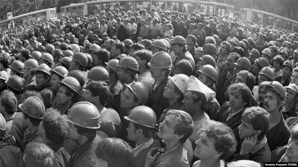 1760354572102527.jpg f78dbb95-7492-42ae-ae49-03e2e6ab70a9_w1023_r1_s.jpg