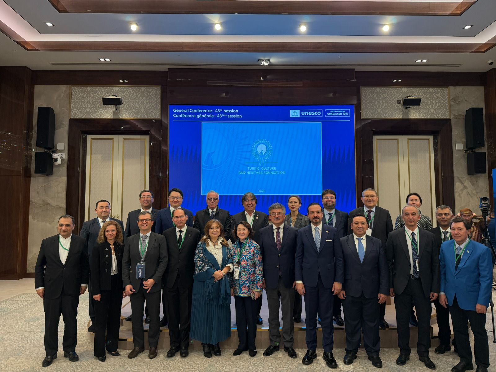 1762417160907828.jpg 1762417160907828.jpg