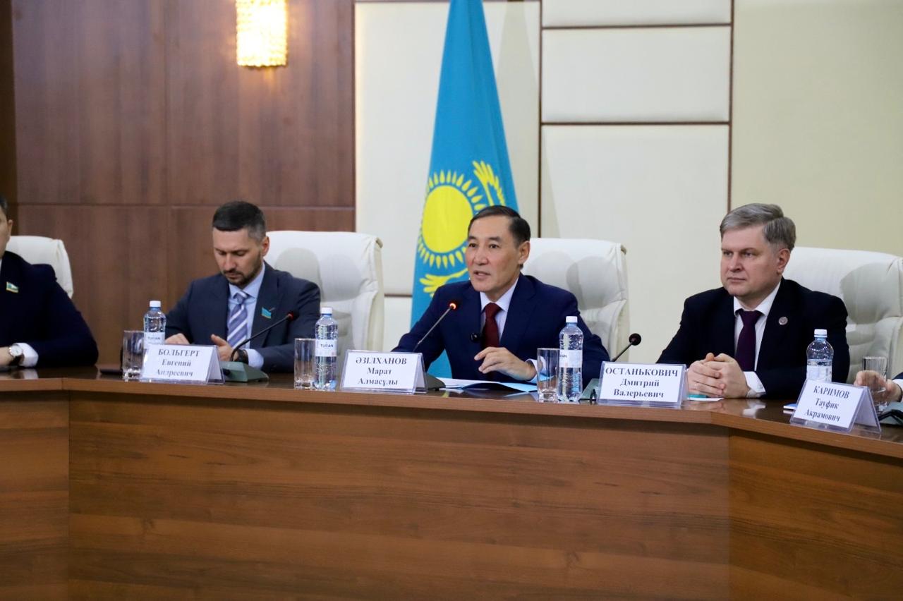 «Жаңа Конституция - әділетті және прогрессивті Қазақстанның берік негізі»: республикалық форум өтті