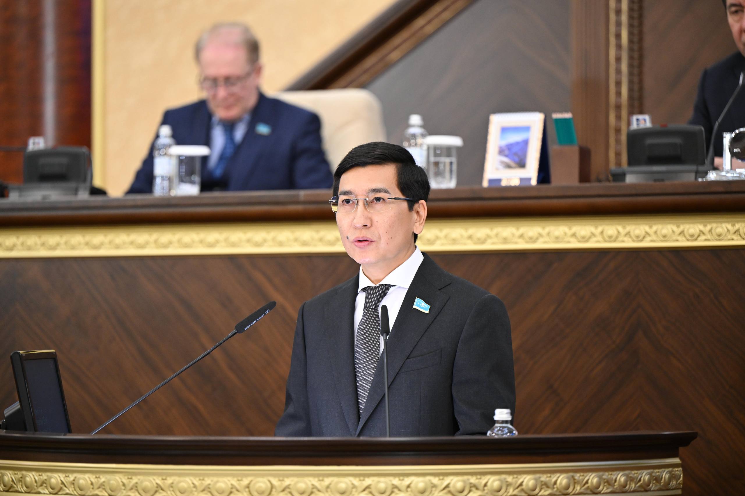 Конституция жобасы: Асхат Аймағамбетов мәлімдеме жасады