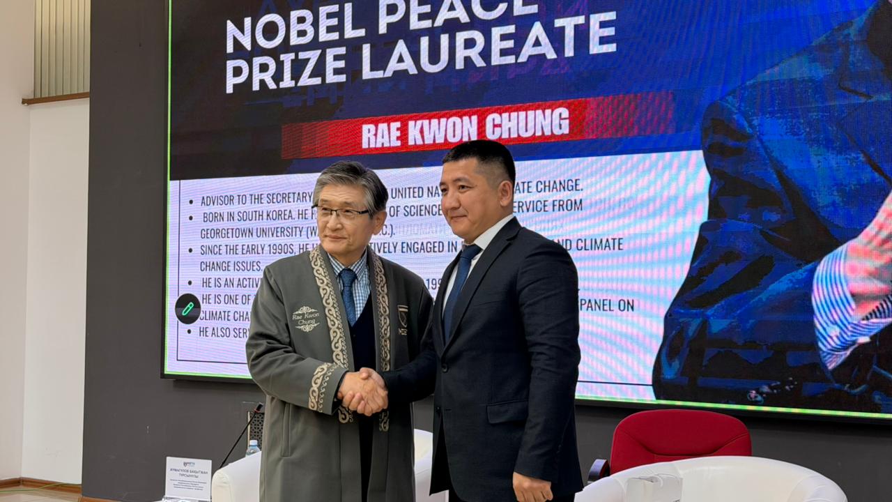 METU қабырғасында Нобель сыйлығының лауреаты Рае Квон Чунг сөз сөйледі